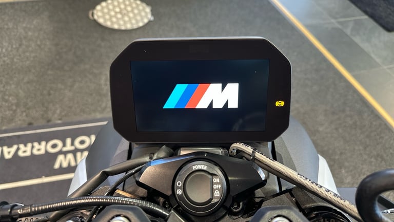 2025 BMW M3 M 1000 R M Comp Pack (25MY) SPORTS PETROL Manual