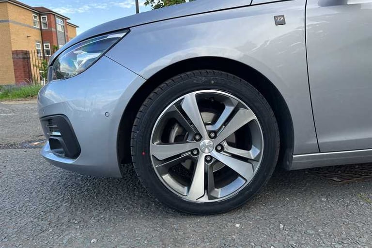 2019 Peugeot 308 SW 1.2 PureTech GPF GT Line Estate 5dr Petrol Manual Euro 6 (s/s) (130 ps) Estat...