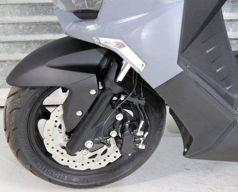 2023 23 SINNIS LH 125 T-22 HERO X GREY LEARNER LEGAL SCOOTER 540 MILES TRADESALE