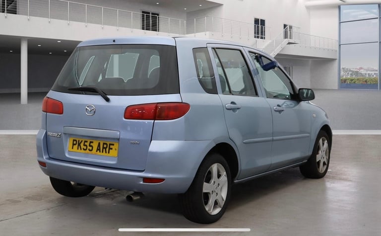 2005 Mazda Mazda2 1.4 Capella 5dr HATCHBACK Petrol Automatic