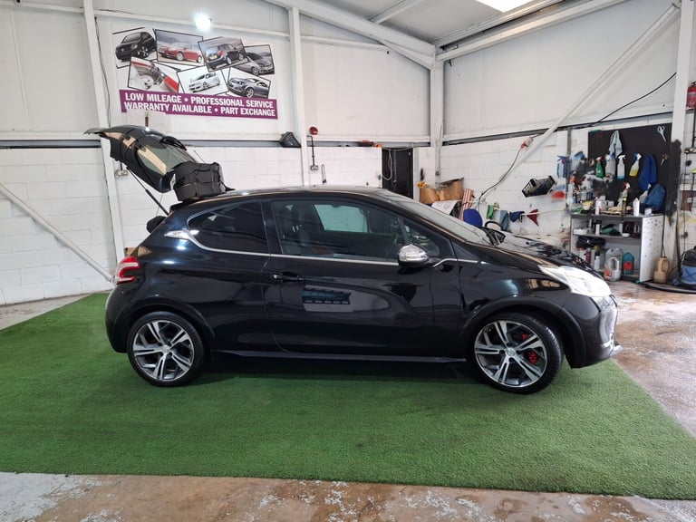 2014 Peugeot 208 1.6 THP GTi 3dr HATCHBACK Petrol Manual