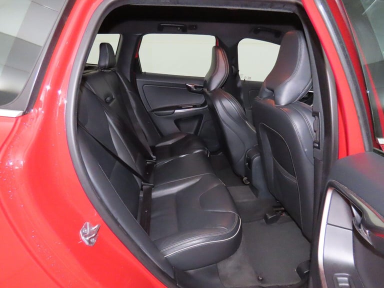2016 Volvo XC60 2.4 D4 R-Design Lux Nav Auto AWD Euro 6 (s/s) 5dr ESTATE Diesel Automatic