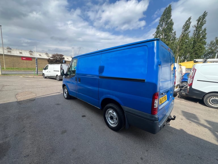2010 Ford Transit Low Roof Van TDCi 115ps PANEL VAN Diesel Manual