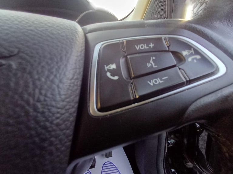 2017 Ford Kuga 2.0 TDCi Titanium SUV 5dr Diesel Powershift AWD Euro 6 (s/s) (180 ps) HATCHBACK Di...