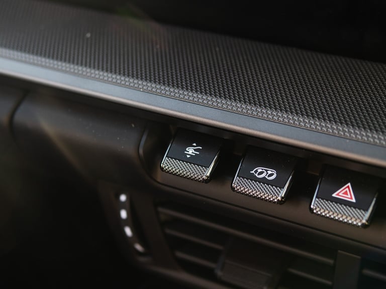 2024 Porsche 911 3.0T 992 Carrera Convertible 2dr Petrol PDK Euro 6 (s/s) (394