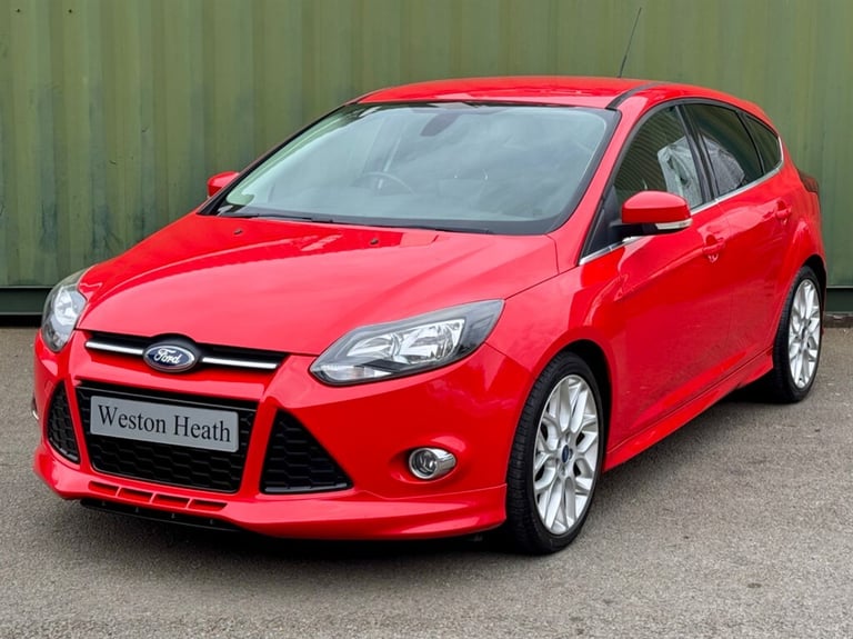 2013 Ford Focus 1.0T EcoBoost Zetec S Hatchback 5dr Petrol Manual Euro 5 (s/s) (125 ps) Hatchback...