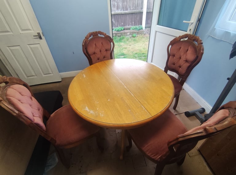 image for Extending Dining table and 4 chairs (Free delivery)
