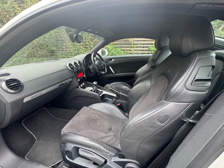 2010 Audi TT 2.0 TDI Quattro S Line 2dr [2011] COUPE DIESEL Manual