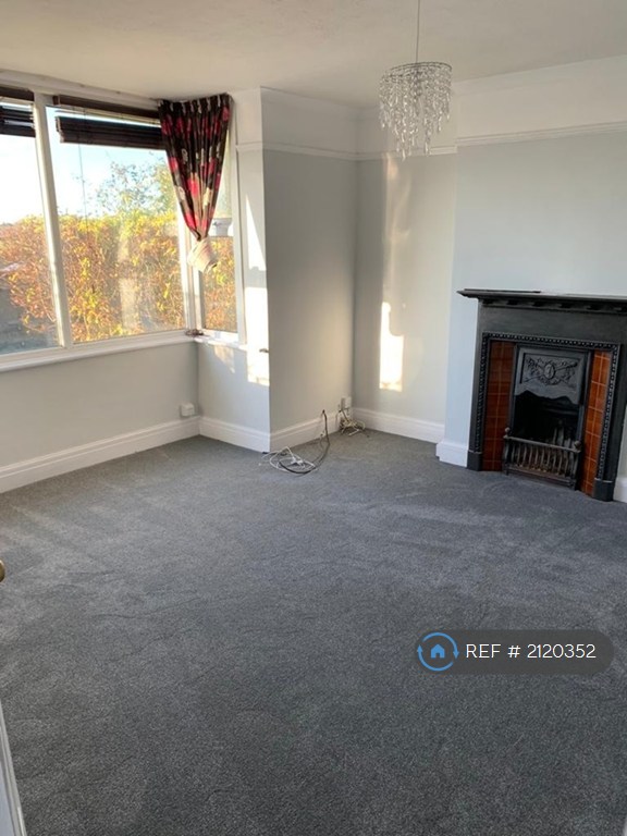 3 bedroom house in Brighton Road, Lancing/ Shoreham, BN15 (3 bed) (#2120352)