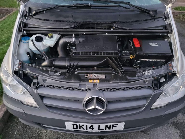 Mercedes Benz Vito MPV Manual 9 Seater