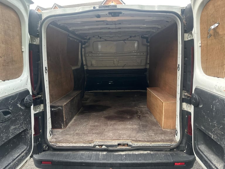 2015 Vauxhall Vivaro 1.6 CDTi 2700 L1 H1 Euro 5 5dr PANEL VAN Diesel Manual
