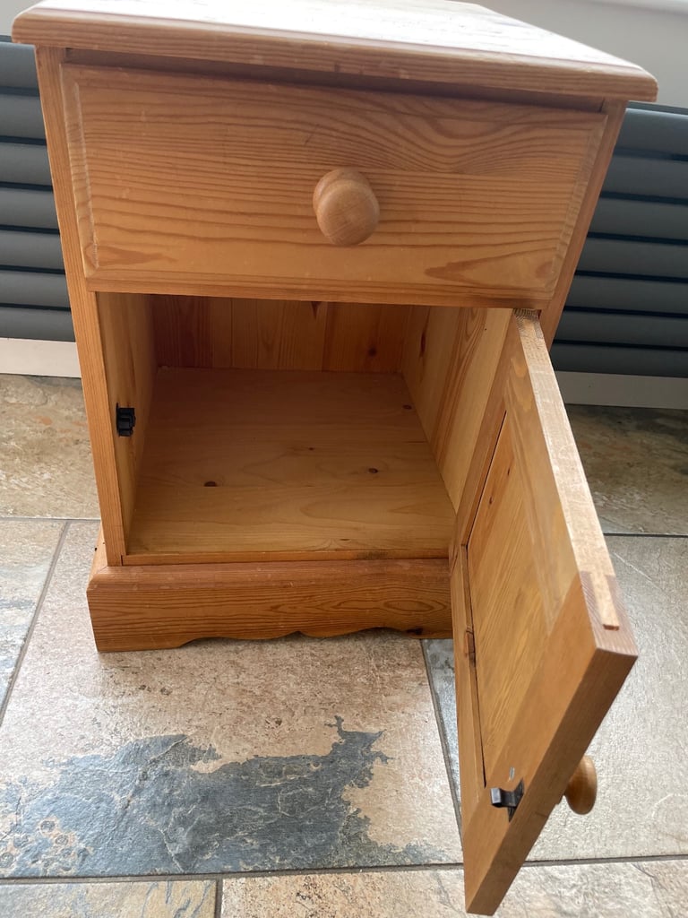 Pine bedside cabinet