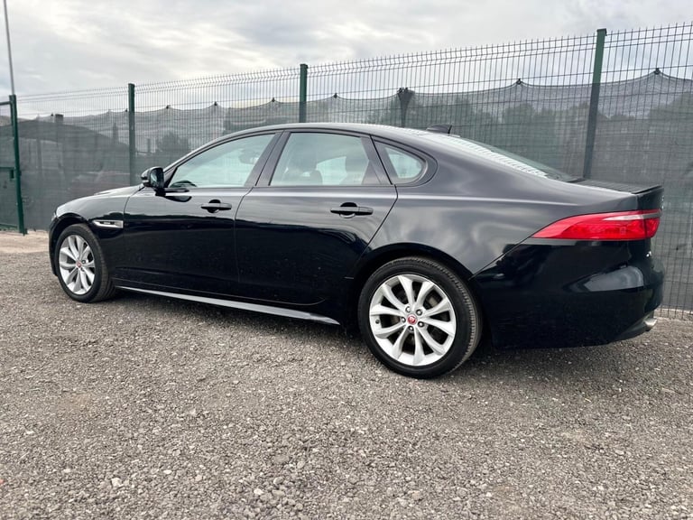 2018 Jaguar XF 2.0i R-Sport Auto Euro 6 (s/s) 4dr SALOON Petrol Automatic