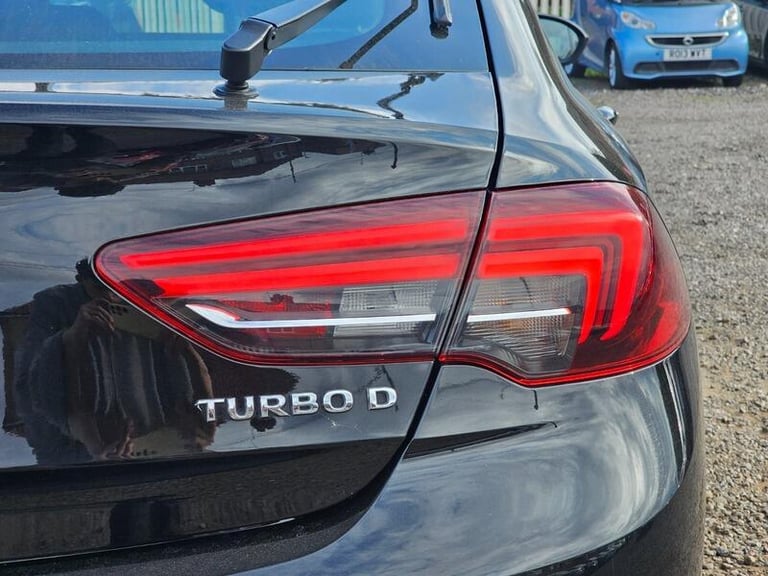 2017 Vauxhall Insignia 1.6 Turbo D ecoTEC Design Nav Grand Sport Euro 6 (s/s) 5dr HATCHBACK Diese...