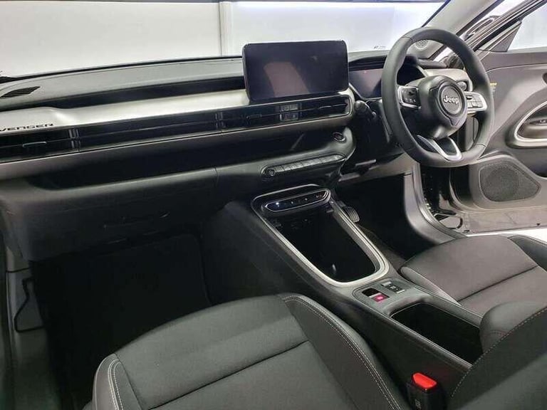 2024 Jeep Avenger 54kWh Summit SUV 5dr Electric Auto (156 ps) HATCHBACK Electric Automatic