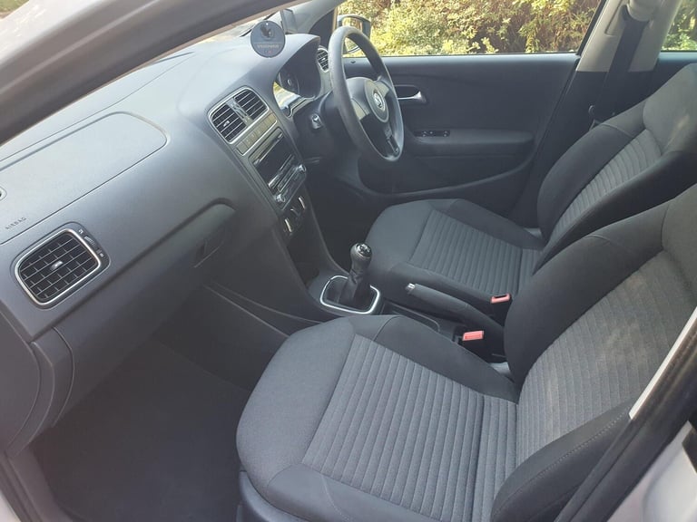2012 Volkswagen Polo 1.4 Match Hatchback 5dr Petrol Manual Euro 5 (85 ps) HATCHBACK Petrol Manual