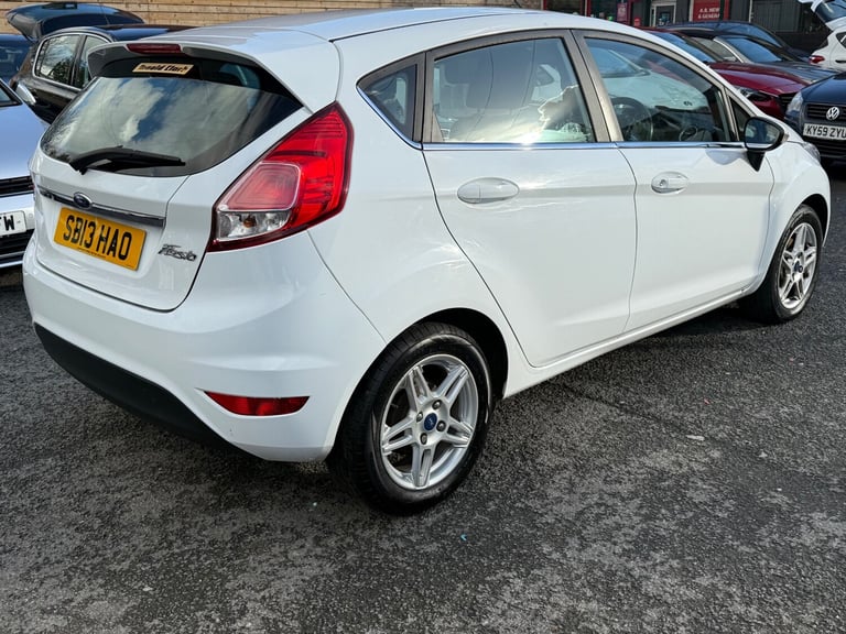 2013 Ford Fiesta 1.25 82 Zetec 5dr HATCHBACK Petrol Manual