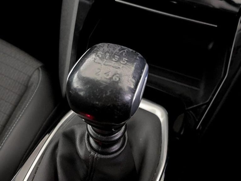 2021 Peugeot 2008 1.5 BlueHDi Allure Euro 6 (s/s) 5dr Manual SUV Diesel Manual