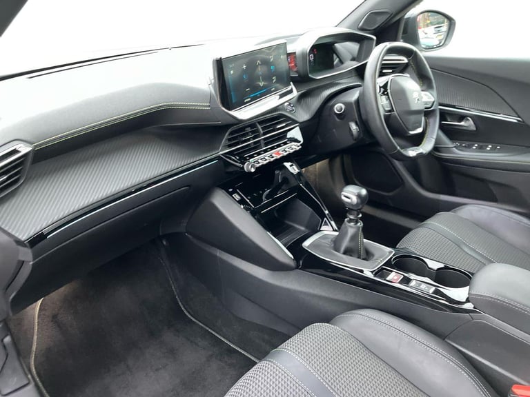 2021 Peugeot 2008 1.2 PureTech 130 GT 5dr Estate Manual
