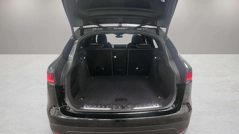 2019 Jaguar F-Pace 2.0 D180 Chequered Flag Auto AWD Euro 6 (s/s) 5dr ESTATE Diesel Automatic