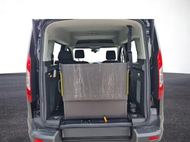 Ford Tourneo Connect WAV Wheelchair Access 5 Seats L1H1 SWB 2018 19k No VAT
