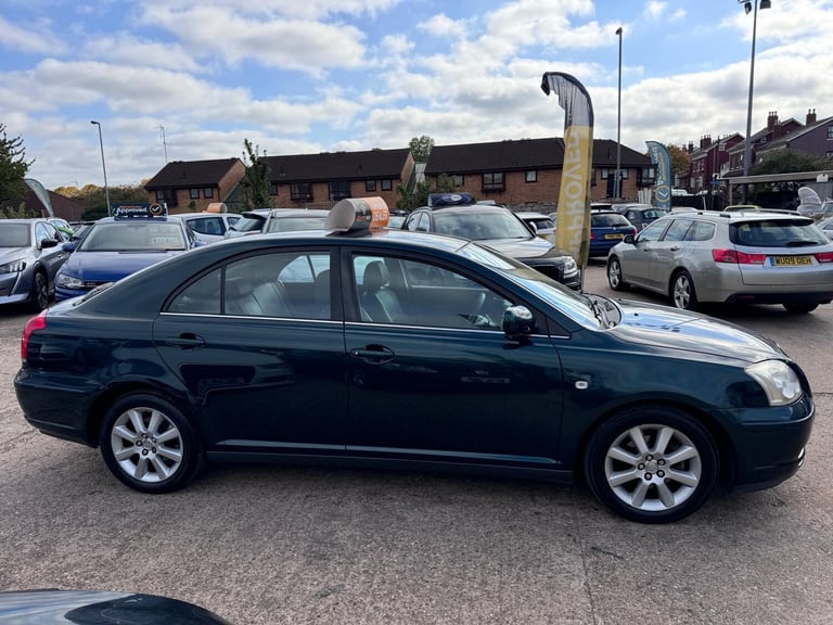 2003 Toyota Avensis T3-s Semi-auto Hatchback Petrol Automatic