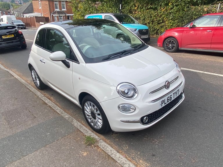 2016 FIAT 500 Lounge