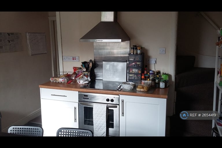 3 bedroom house in Claude Street, Nottingham, NG7 (3 bed) (#2654419)