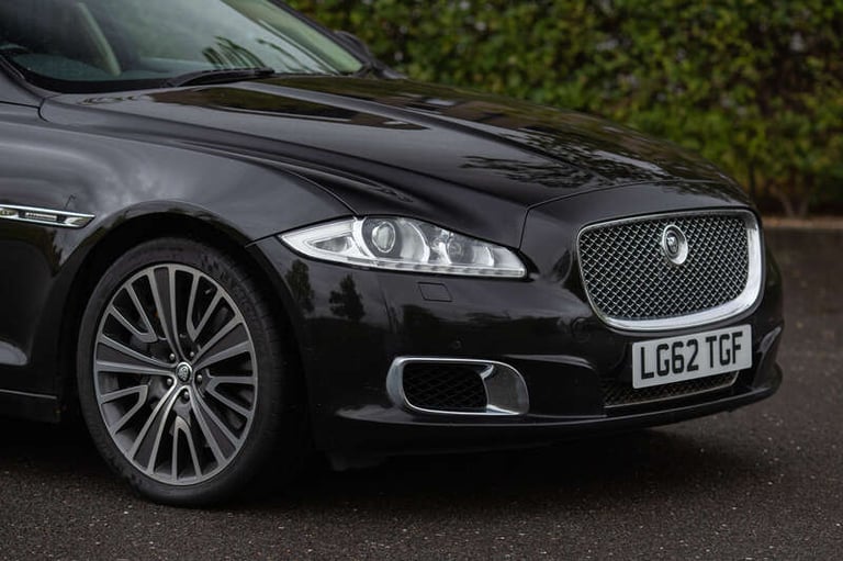 2012 Jaguar XJ Ultimate SALOON PETROL Automatic
