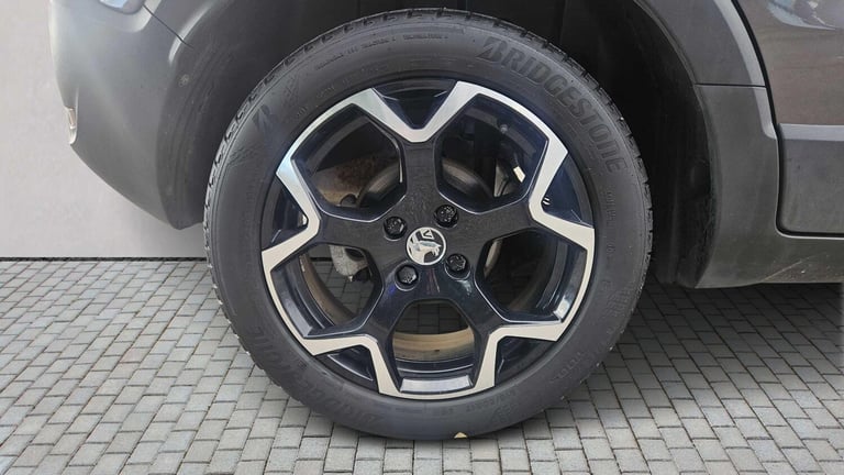 2022 Vauxhall Crossland 1.2 Turbo [130] Elite Edition 5dr Auto Hatchback Petrol Automatic