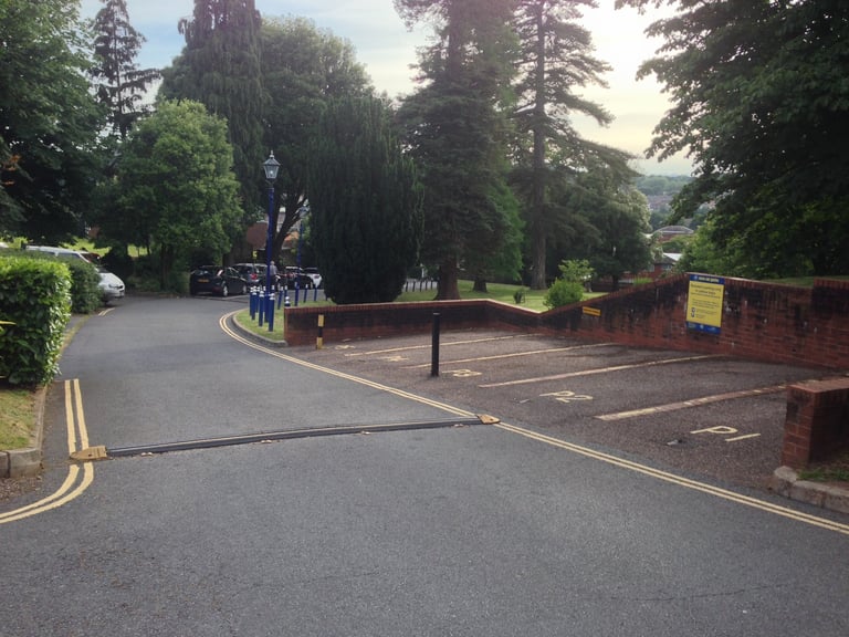 Private Parking Space - Exeter University