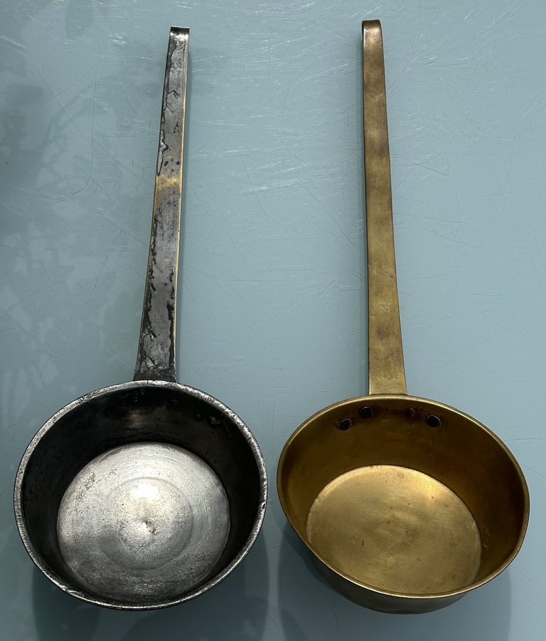 ANTIQUE FRENCH BRASS LADLES, HANGING DIPPERS, LOUCHES, L38cm - 1800s KITCHENALIA - WILL POST!