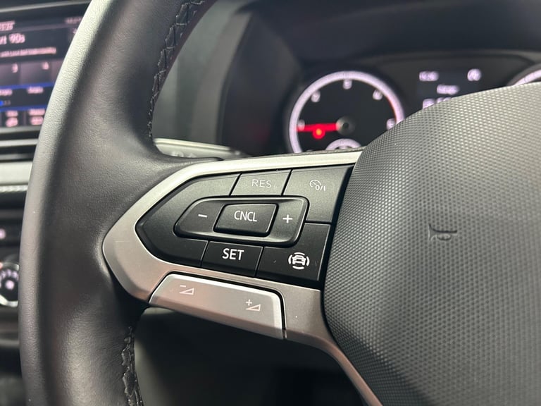 2024 Volkswagen Transporter 2.0 TDI T30 Startline Kombi FWD SWB Euro 6 (s/s) 5dr WINDOW VAN Diese...