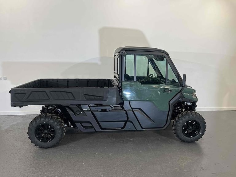 Can-Am Traxter PRO HD10 with Delux Cab UTV,Ranger,