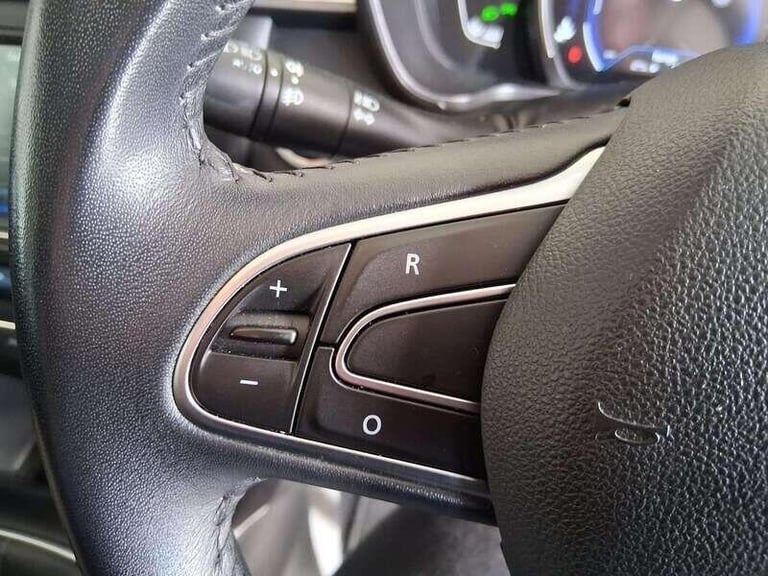  Renault Kadjar 1.3 TCe Dynamique S Nav SUV 5dr Petrol Manual