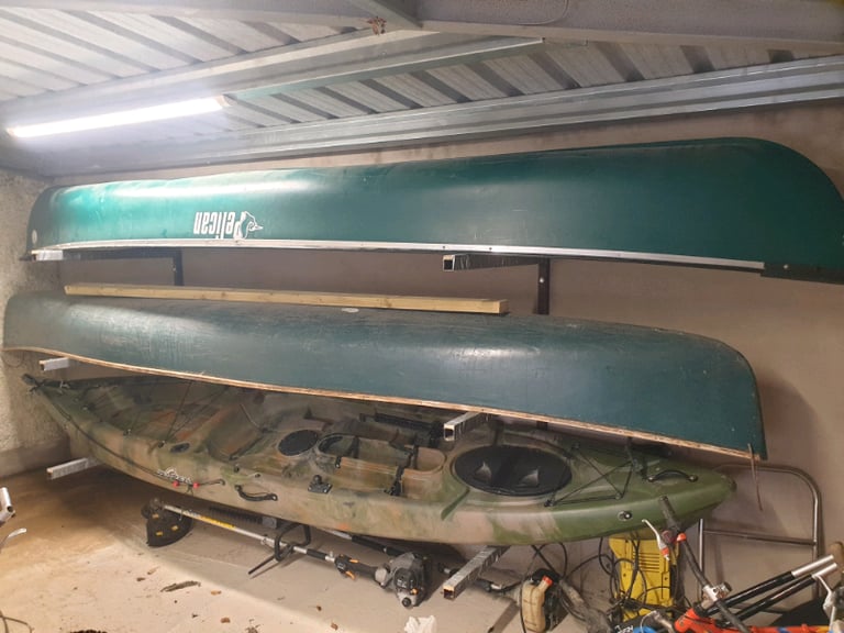 16 foot kingfisher kayak (not 14ft), trailor rack, wall rack