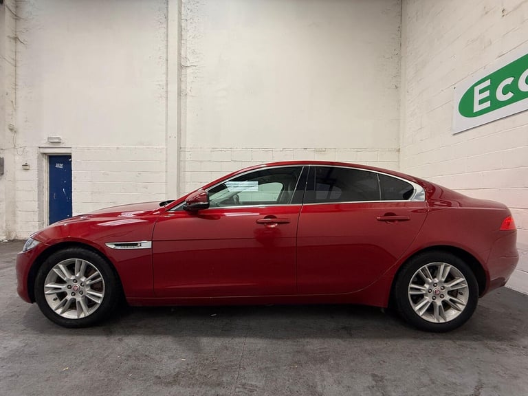 2015 Jaguar XE 2.0 GTDi Prestige Auto Euro 6 (s/s) 4dr SALOON Petrol Automatic