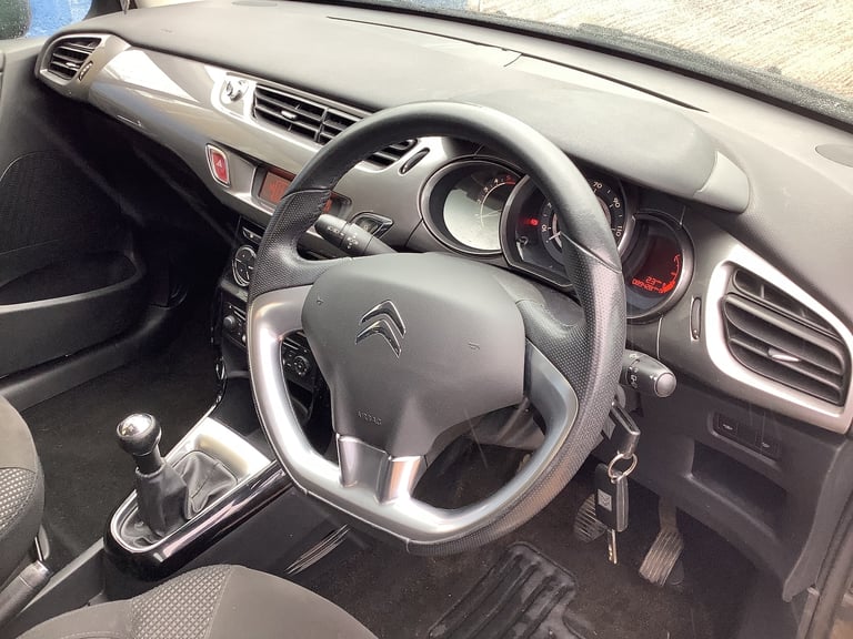 CITREON C3 EXCLUSIVE E HDI 1.6 DIESEL MANUAL GREY 5 DOOR HATCHBACK 2013