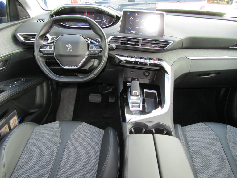 2019 Peugeot 3008 1.5 BLUE HDi ALLURE EAT AUTO EURO 6 (s/s) LEFT HAND DRIVE Estate Diesel Automatic