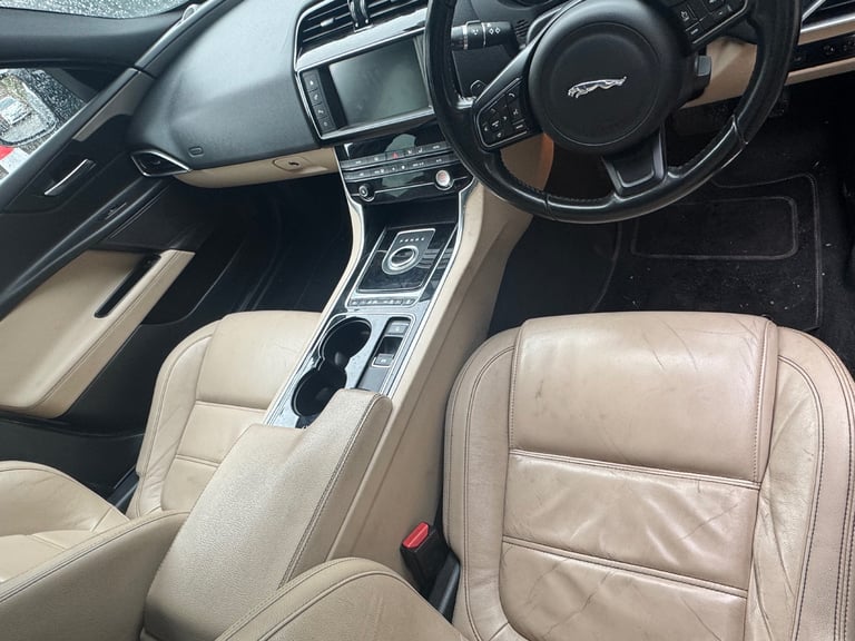 Jaguar, XE, Saloon, 2017, Other, 1999 (cc), 4 doors