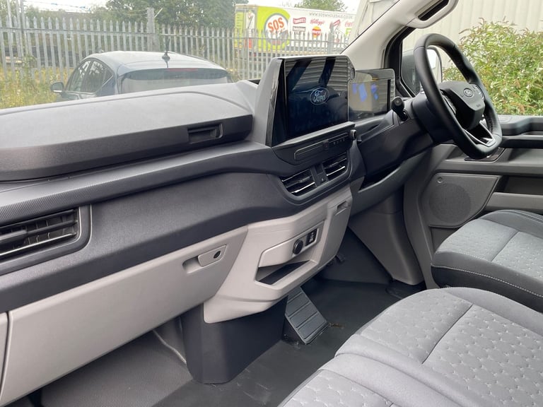 Ford Transit Custom 2.0 280 Ecoblue Limited Panel Van 5dr Diesel Auto L1 H1