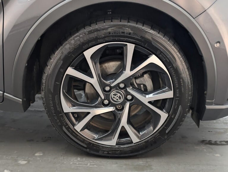 2021 Toyota C-HR 2.0 VVT-h GPF Design SUV 5dr Petrol Hybrid CVT Euro 6 (s/s) (184 ps) - SAT  HATC...