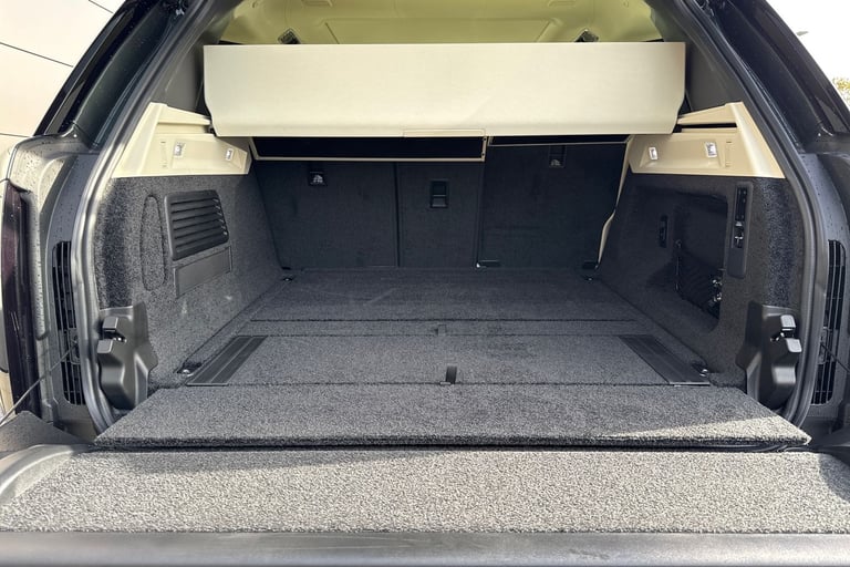 2025 Land Rover Range Rover 3.0 P460e 38.2kWh Autobiography Auto 4WD Euro 6 (s/s) 5dr SUV Automatic