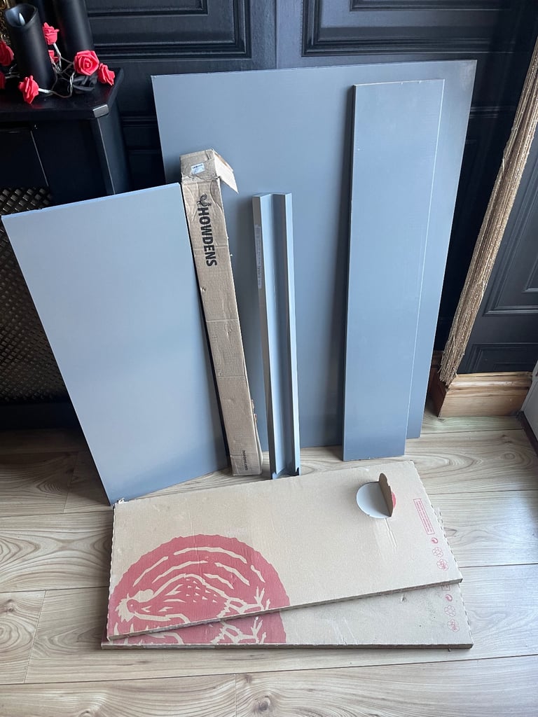 Howdens kitchen elements 