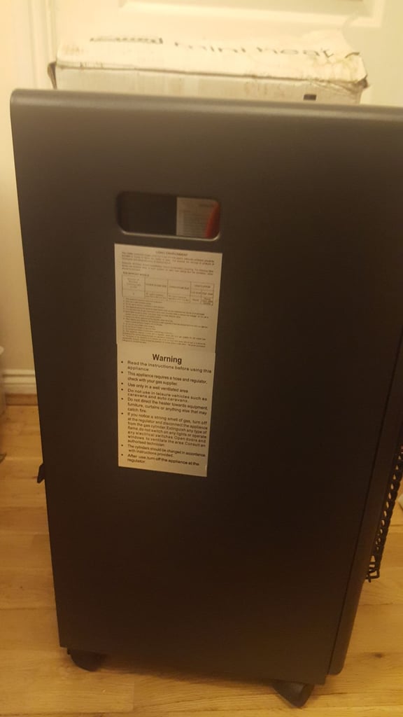 calor gas mini heat black lpg radiant mobile heater fitted with 21mm butane regulator new other