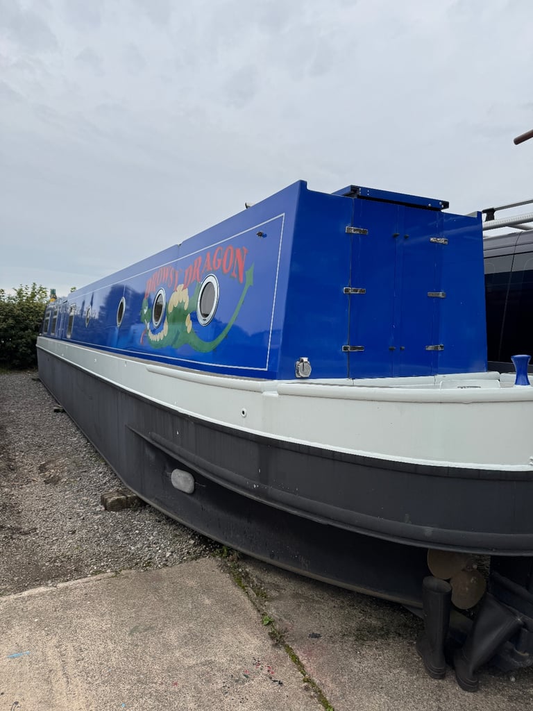 62ft Narrow boat for sale with highly sought after mooring on Lancaster canal. (Mooring optional).