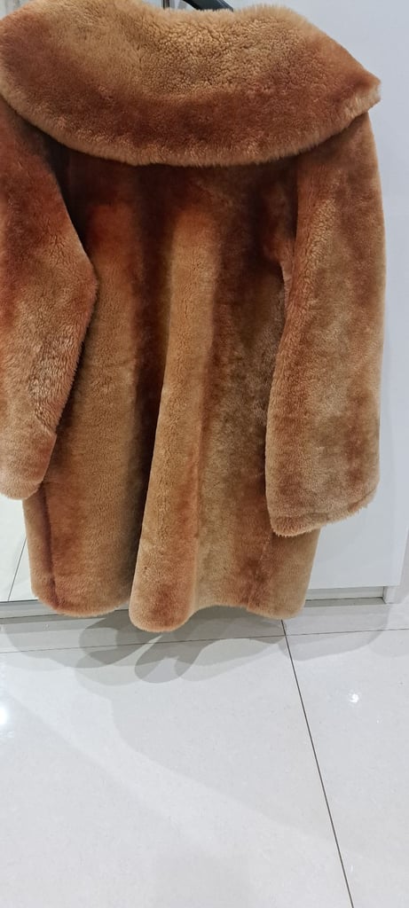 Womans vintsge royal cast best Beaver lamb