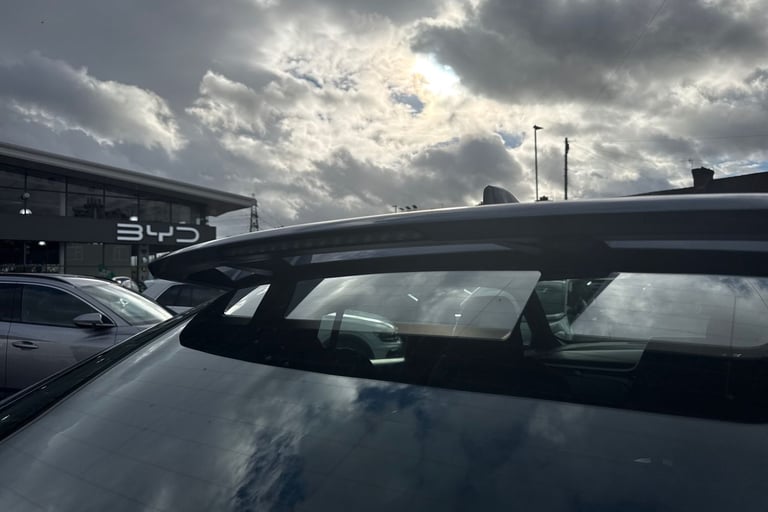 2022 Toyota C-HR 1.8 VVT-h Icon CVT Euro 6 (s/s) 5dr SUV PETROL/ELECTRIC Automatic