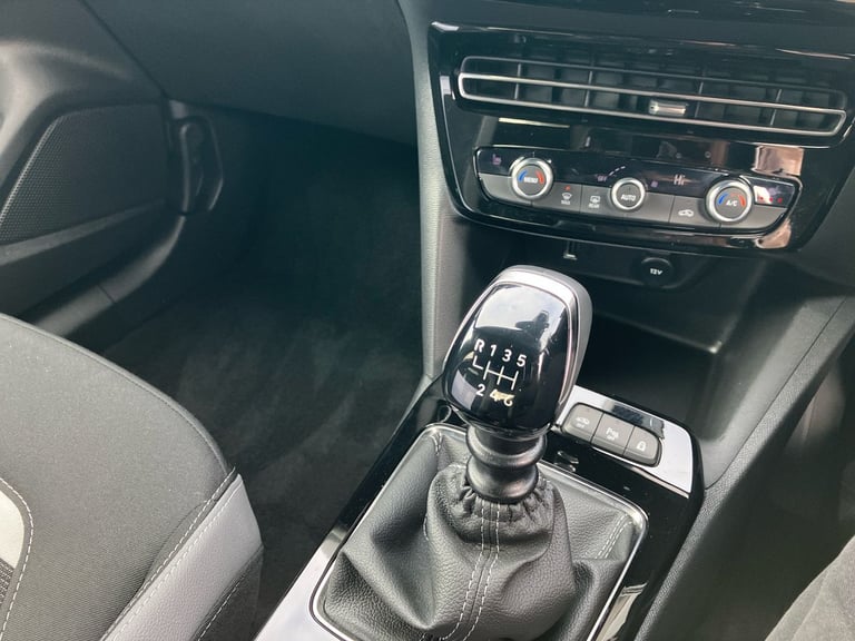 2023 Vauxhall Mokka 1.2 Turbo 136 Black 5dr SUV Manual