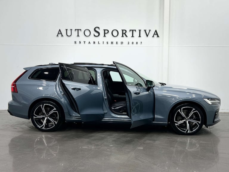 2023 Volvo V60 2.0 V60 Ultimate B4 MHEV Auto 5dr Estate Hybrid Automatic